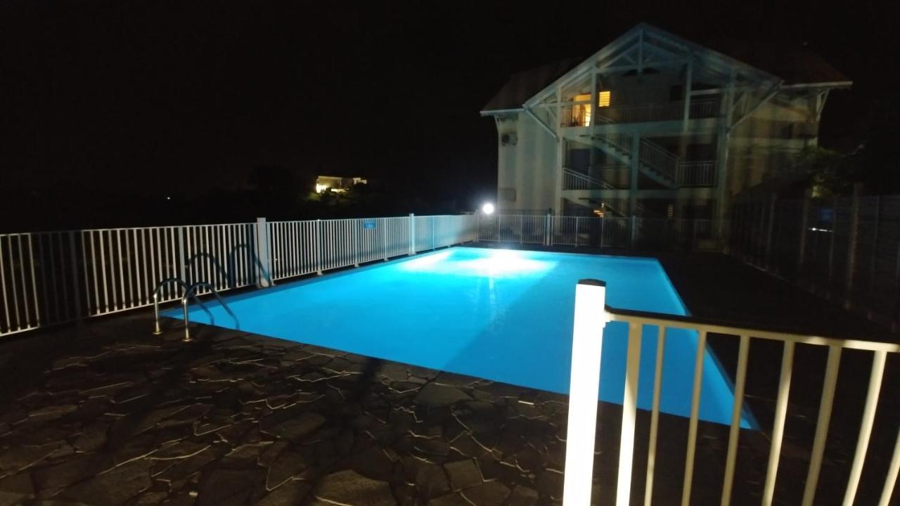 Kazadidou - Residence Grand Cap - Vue Mer Et Montagne - Piscine Le Gosier  Kültér fotó